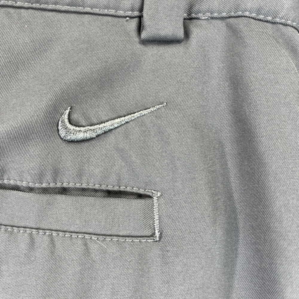 Nike Golf Standard Dri-FIT performance men (36) Shorts Gray Flat Front sports